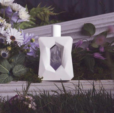 GOD IS A WOMAN 1.7OZ Ariana Grande